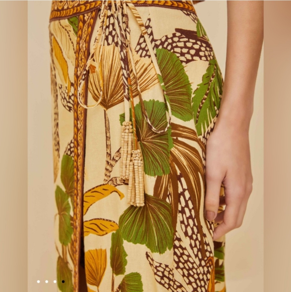 FARM RIO SAND FOLIAGE SKETCH MIDI SKIRT MEDIUM NEW NWT - Picture 4 of 15